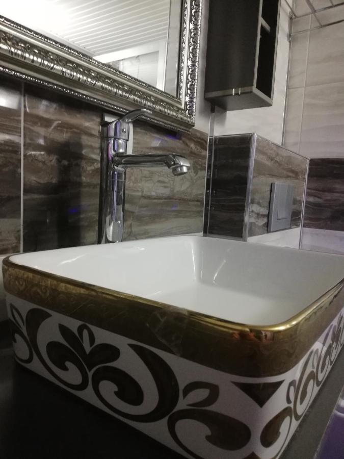 Uenaten Otel Gaziemir Zewnętrze zdjęcie