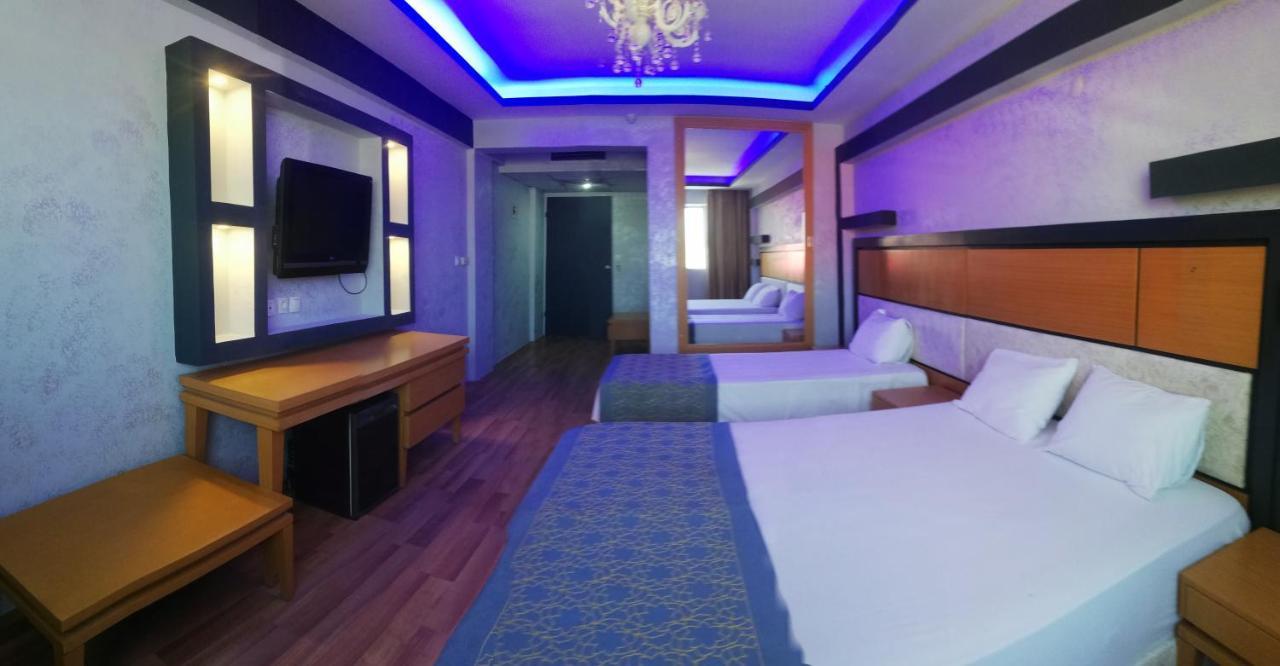Uenaten Otel Gaziemir Zewnętrze zdjęcie